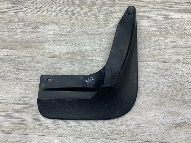 Брызговик Skoda Octavia 2015 5E0075111 УНИВЕРСАЛ CUNA, передний левый