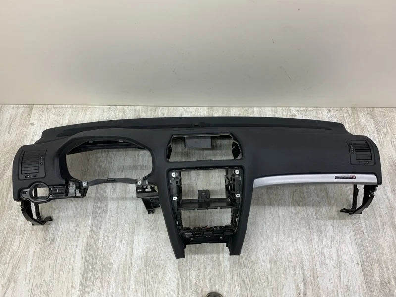 Торпедо Skoda Octavia 2010 1K0959455CR УНИВЕРСАЛ BMM