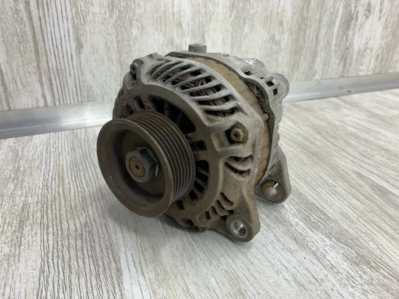 Генератор Mitsubishi Outlander 2005 MN183450 УНИВЕРСАЛ 4G69