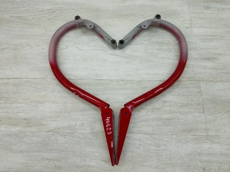 Петля крышки багажника Mercedes-Benz C-Class 2012 A2047500528 СЕДАН 651.911 30 952000