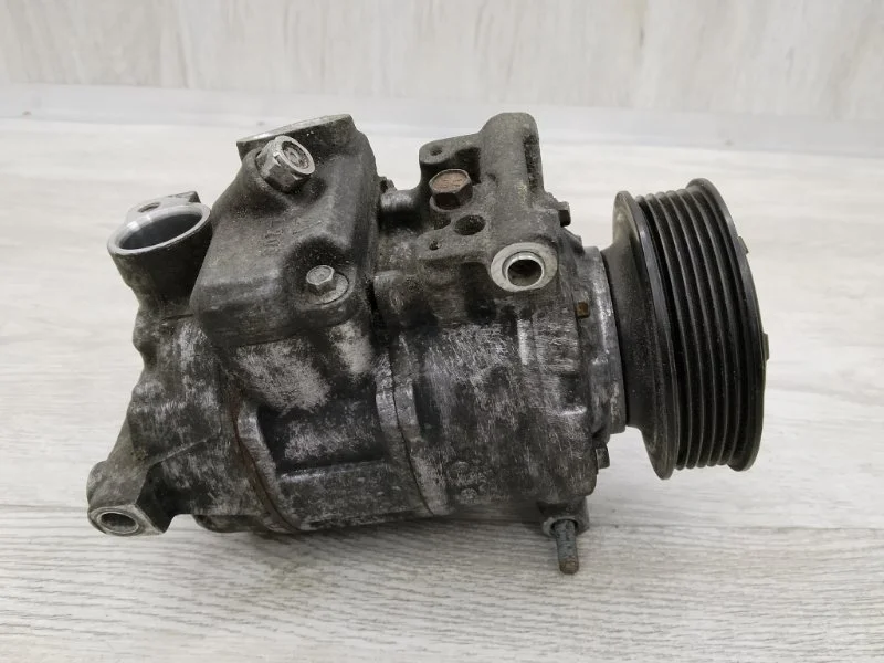 Компрессор Audi A5 2011 8K0260805L СЕДАН CAGA