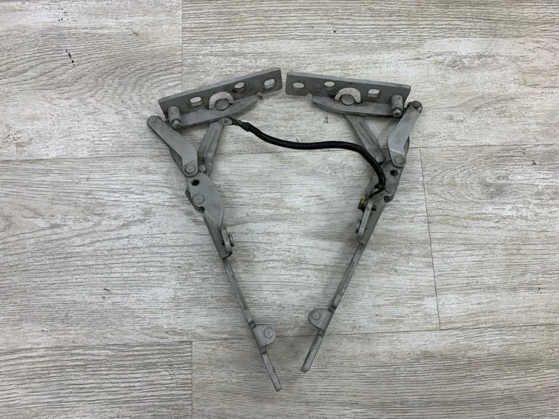 Петля капота Bmw 5 1999 41618203275 СЕДАН M52/TU