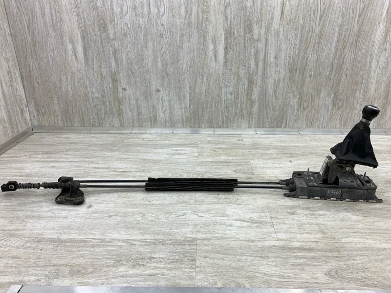 Кулиса МКПП Volkswagen Passat B7 2011 1K0711050A УНИВЕРСАЛ CFFB