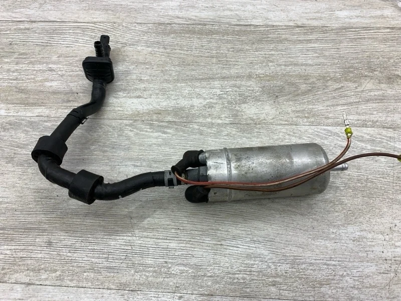 Насос топливный электрический Volkswagen Passat B6 2008 5N0906129B СЕДАН CBAB CBA097329