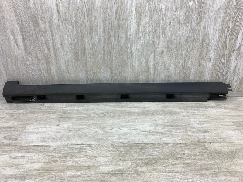 Накладка порога Volkswagen Passat B6 2007 3C0853855B СЕДАН BXE BXE090196, левая