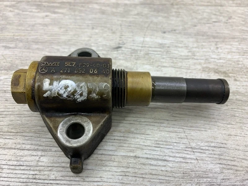 Натяжитель цепи ГРМ Mercedes-Benz C-Class 2005 A2710500311 СЕДАН 271.946 30 629634