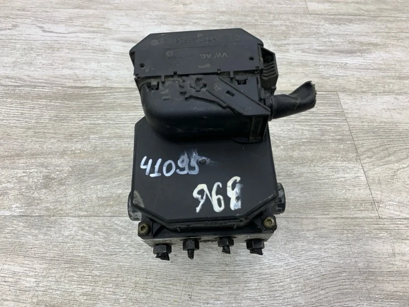 Блок АБС Audi A4 2002 8E0614517L УНИВЕРСАЛ ALT
