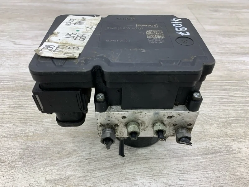 Блок АБС Ford Focus 2011 1847182 ХЭТЧБЕК T3DB C16DSOX