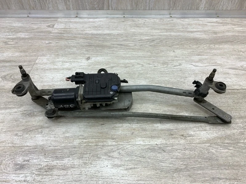 Трапеция дворников Volkswagen Passat B7 2013 3AB955023A УНИВЕРСАЛ CAYC