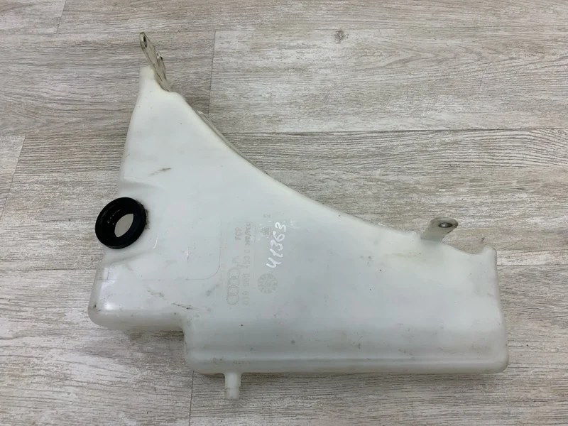 Бачок омывателя Audi A5 2011 8T0955453C СЕДАН CAGA