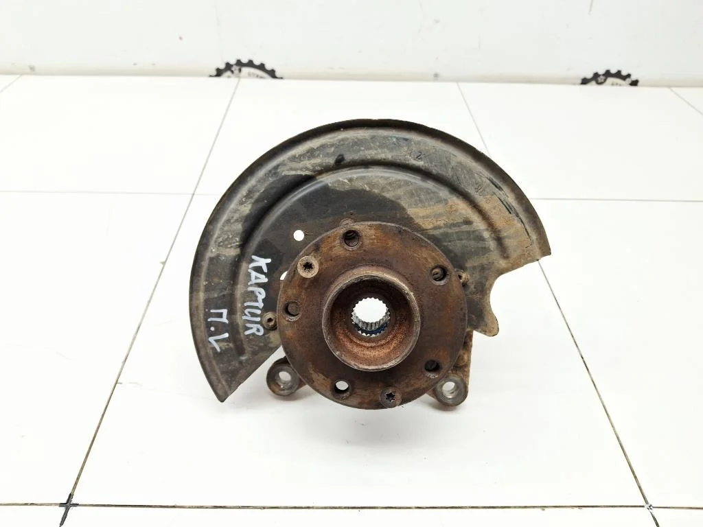 Кулак поворотный передний левый Renault Kaptur 2020