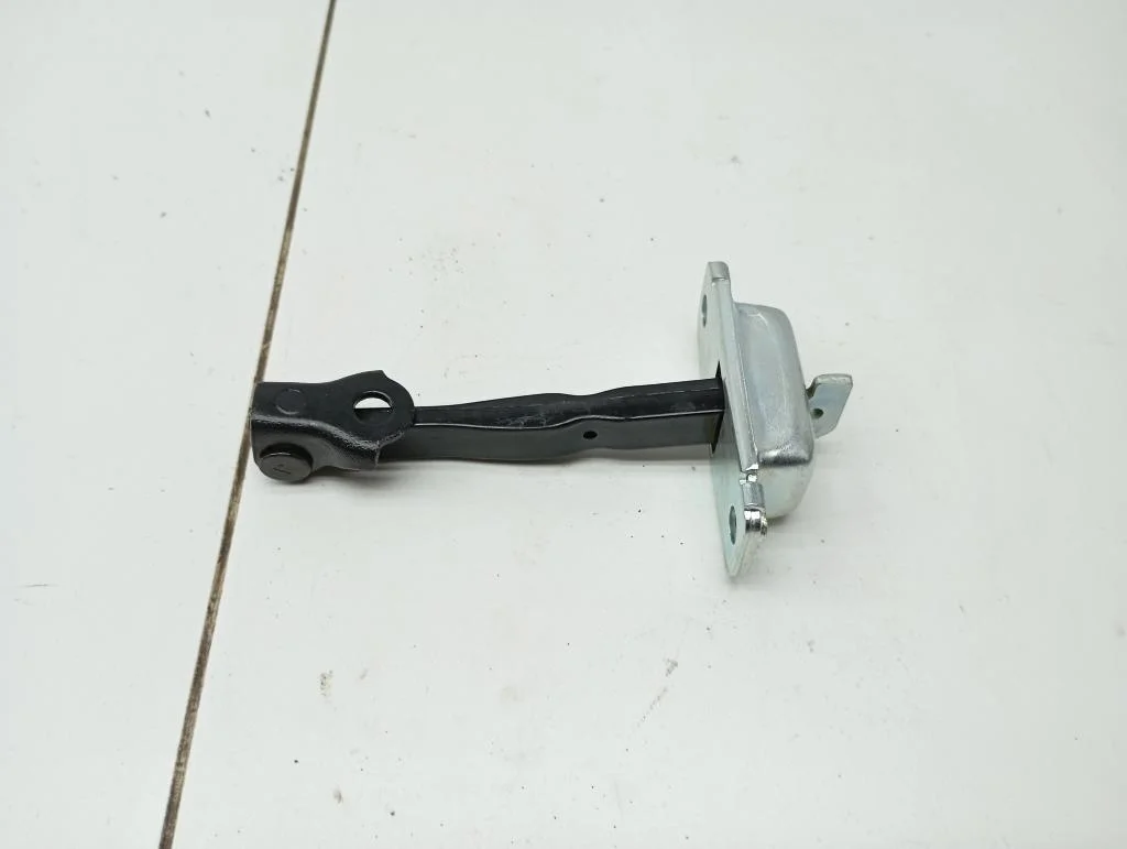 Ограничитель двери Hyundai Solaris 1 RB