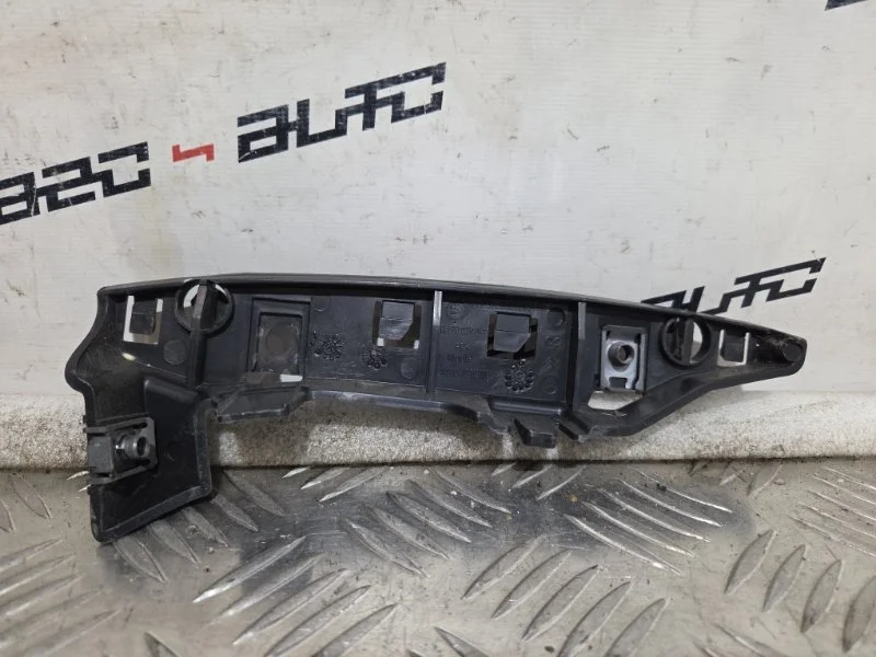 Крепление бампера Citroen C4 2017 7416W8 B7, переднее правое