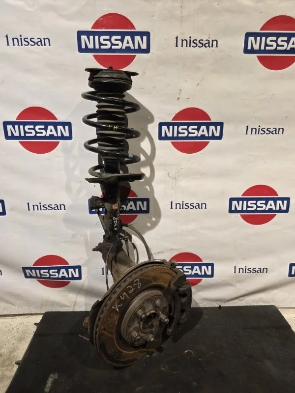 Стойка подвески Nissan X Trail 2017 E43024CL1B T32 M9R, передняя правая