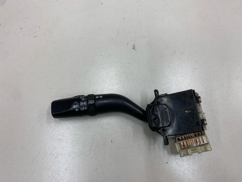 Переключатель поворотов подрулевой Mazda 323 BJ