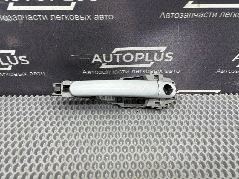 Наружная ручка двери Skoda Octavia 2011 1U0837885B ЛИФТБЭК А5 1.4 CAXA, передняя левая
