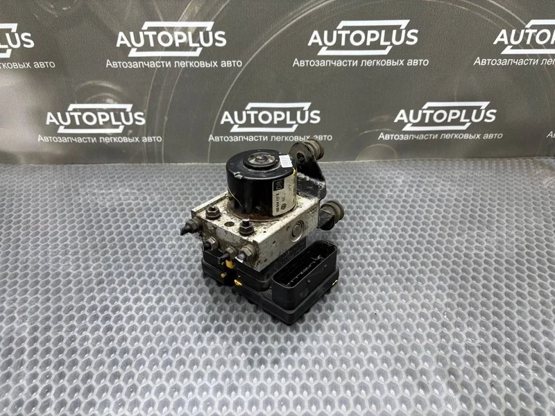 Блок ABS Skoda Octavia 2011 1K0614117S ЛИФТБЭК А5 1.4 CAXA