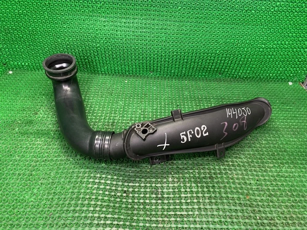 Патрубок интеркулера Peugeot Citroen C4 I (2004—2014) В наличии