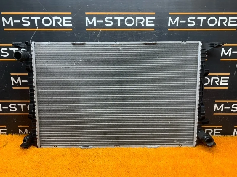 Радиатор ДВС Audi A6 2012 8K0121251H C7/4G CHVA