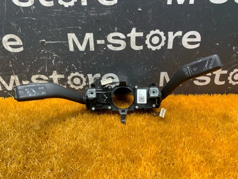 Блок подрулевых переключателей Volkswagen Tiguan 2011 5K0953521AT 5N CCZ