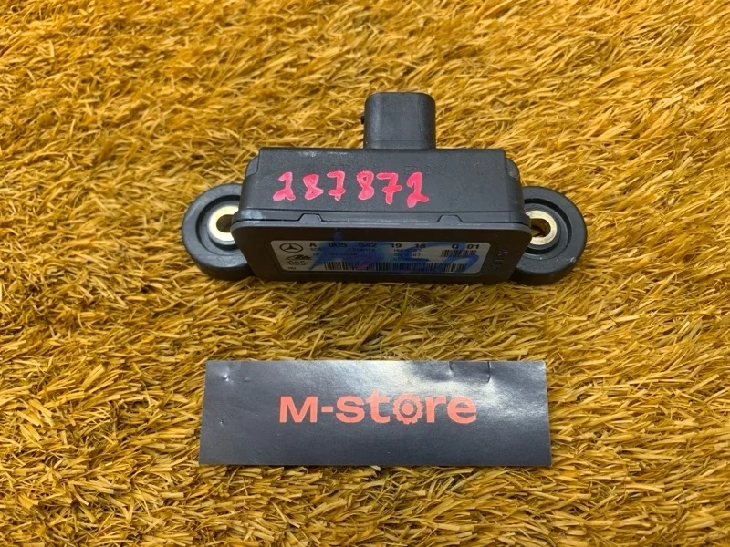 Датчик ускорения Mercedes-Benz C-Class 2010 A0055421918 W204 271.860