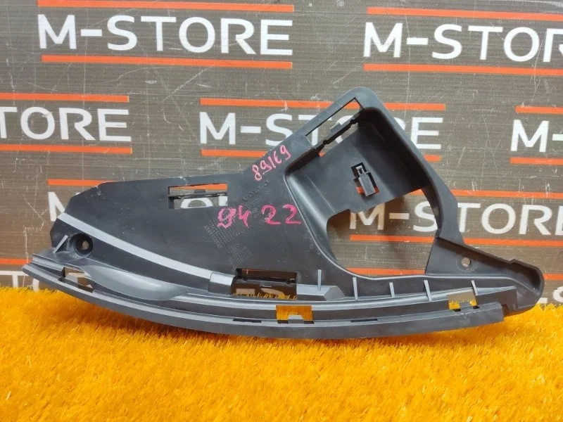 Крепление бампера Volvo Xc60 2011 30763434 DZ44 B4204T6, переднее правое