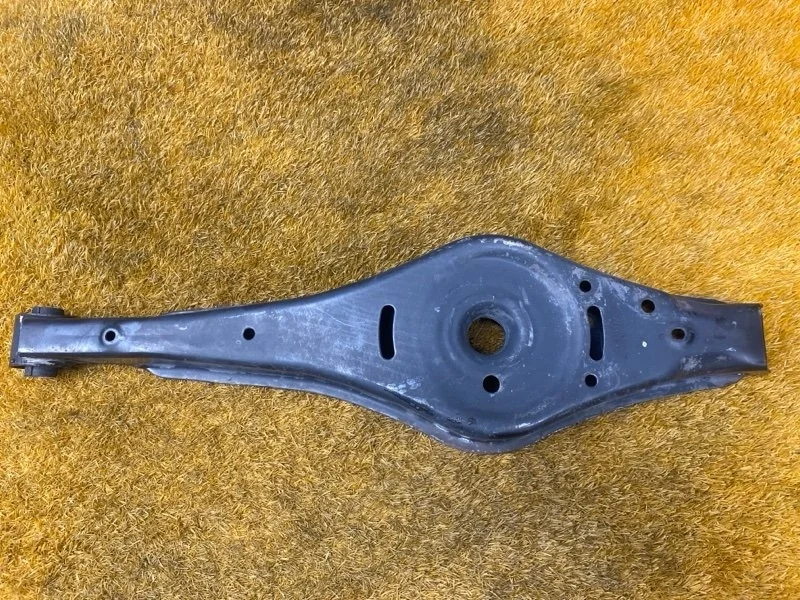 Рычаг подвески нижний Volkswagen Passat Cc 2008 1K0505371 B6/358 BWS, задний правый