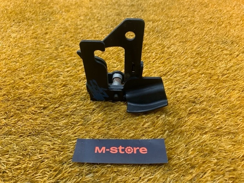 Замок капота Mercedes-Benz Glk-Class 2011 A2048800064 X204 272.948