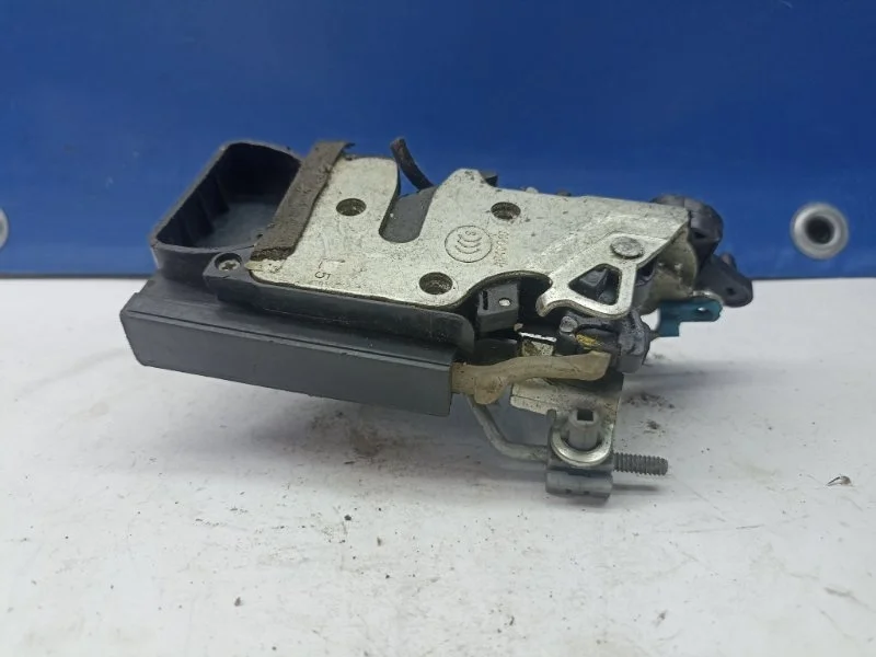 Замок двери Chevrolet Lacetti 2011 96260993 J200, задний левый