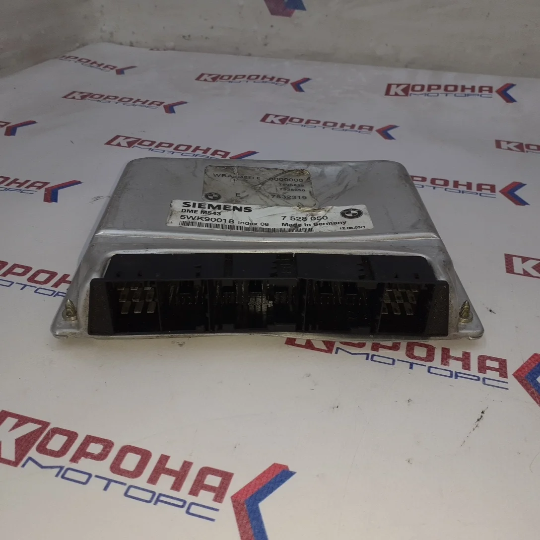 Блок управления двигателем Б/У Б/У мятый корпус