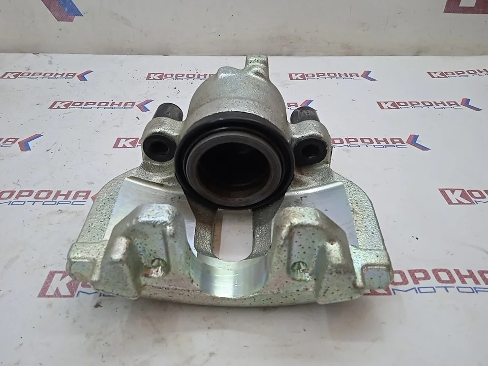 Суппорт тормозной передний левый Уценка некомплект, без упаковки