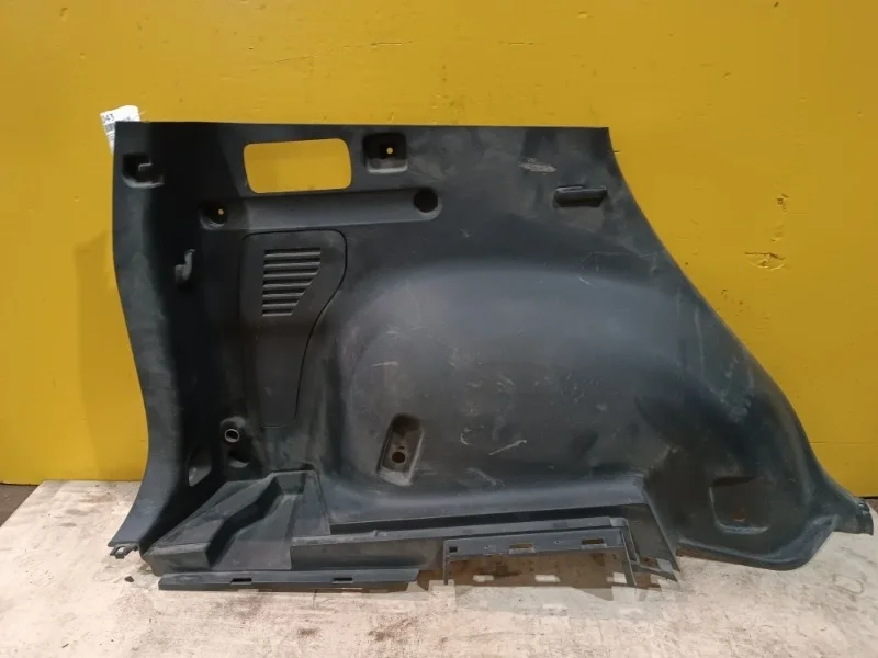 Обшивка багажника Toyota RAV4 XA30 2006-2012