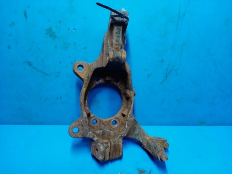 Кулак поворотный Nissan Teana J32 2008-2014