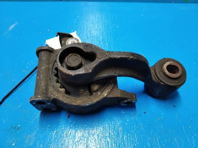 Опора двигателя Nissan Teana J32 2008-2014