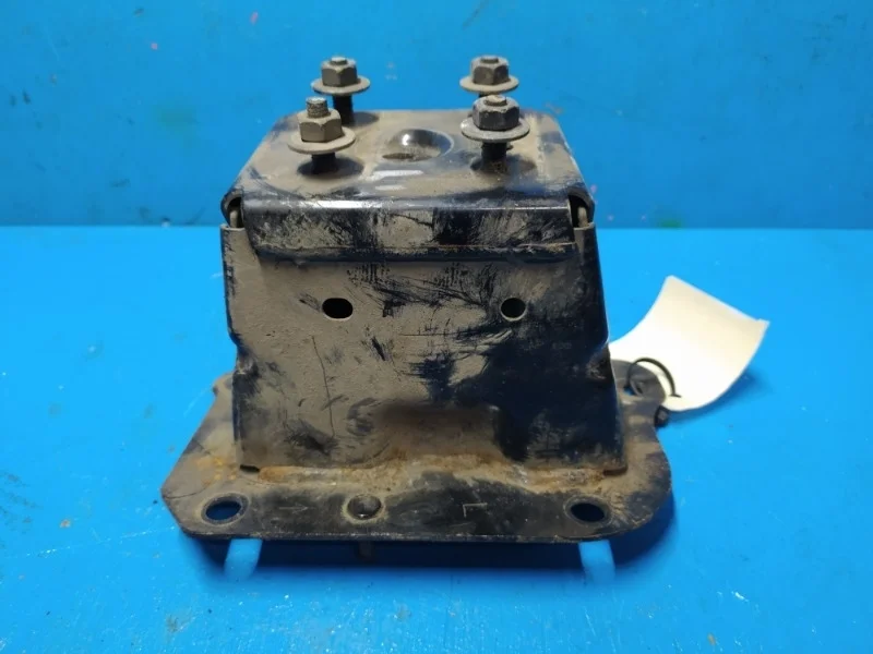 Кронштейн усилителя бампера Nissan Teana J32 2008-2014