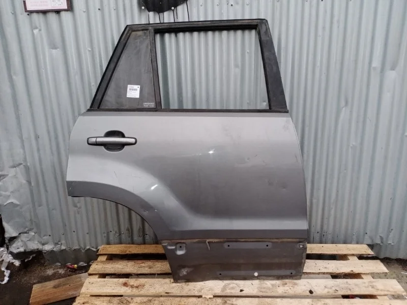 Дверь Suzuki Grand Vitara 2 2006-2015