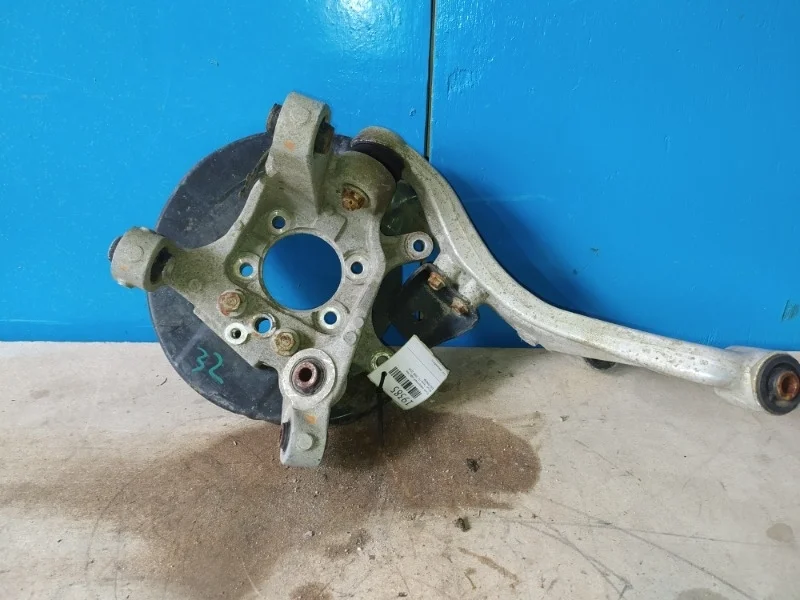 Кулак поворотный Nissan Teana J32 2008-2014