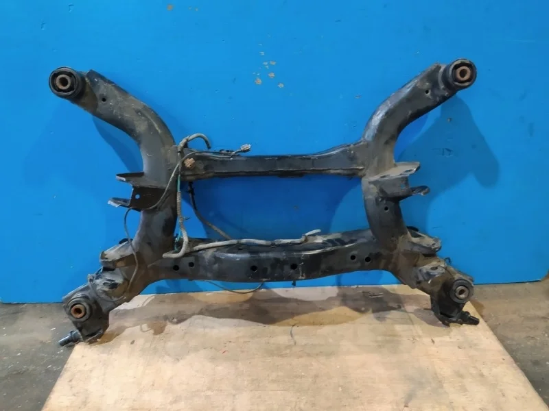 Подрамник Nissan Murano Z50 2000-2007