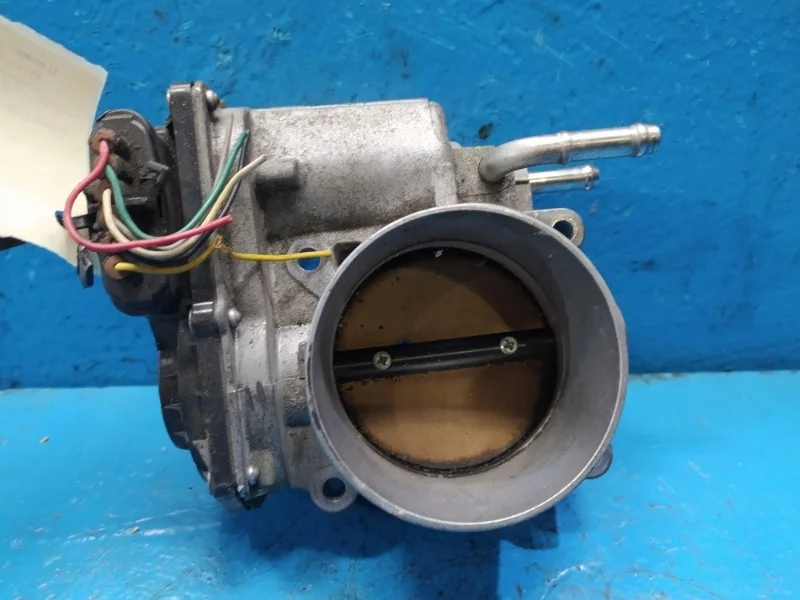 Дроссельная заслонка Toyota Camry XV40, Highlander, Estima 2006-2013