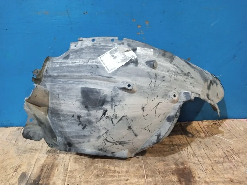 Подкрылок Infiniti QX70 2010-2016