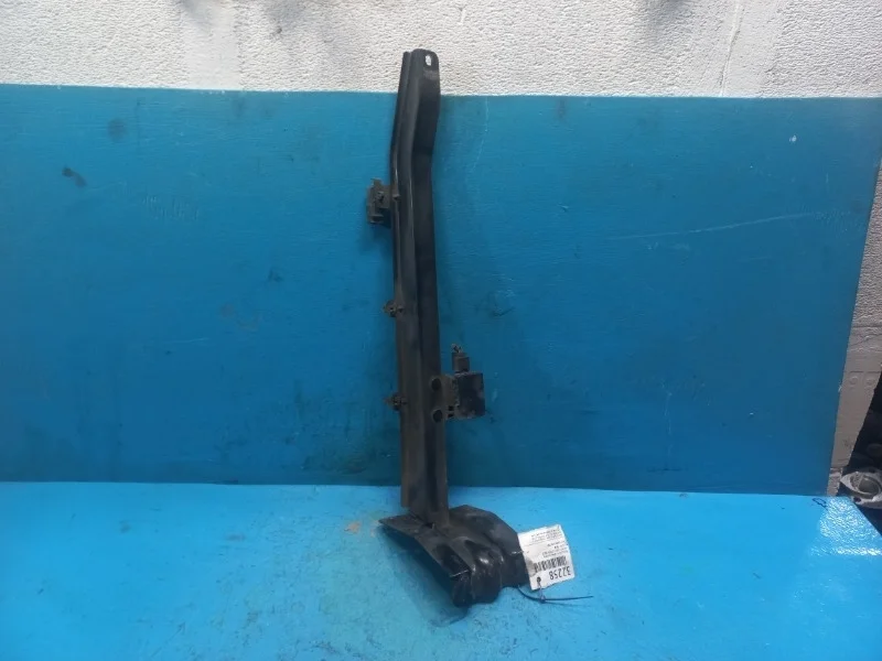 Кронштейн замка капота Infiniti EX35, 2008-2012