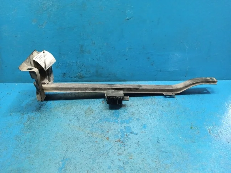 Кронштейн замка капота Infiniti FX 2008-2012