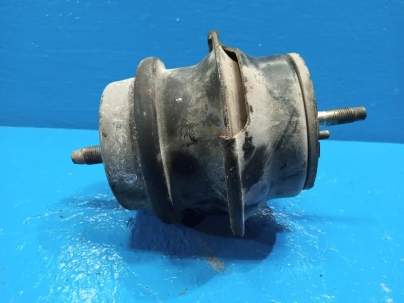 Опора двигателя Infiniti FX 2008-2014