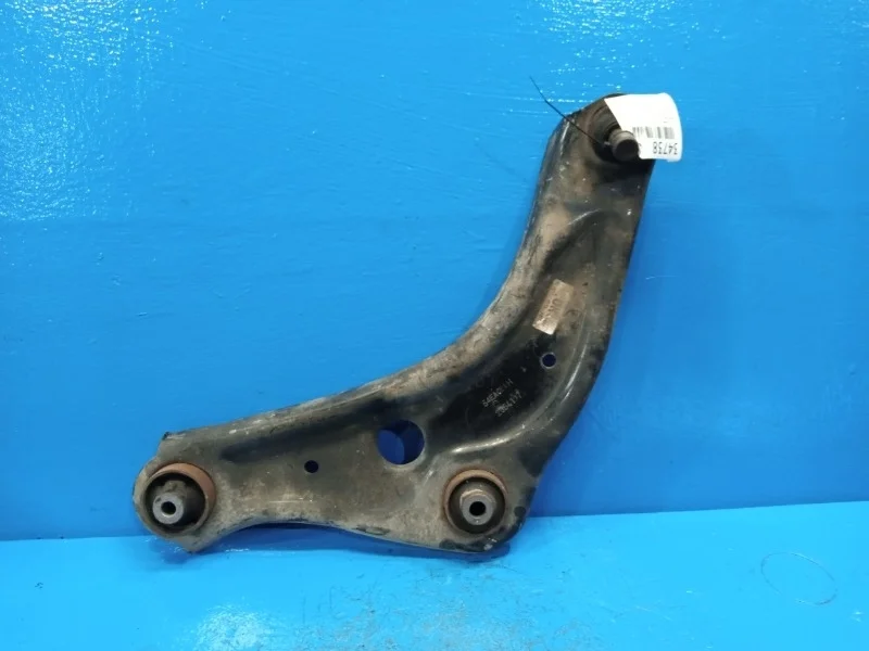 Рычаг подвески Nissan Qashqai J11 2014-2016