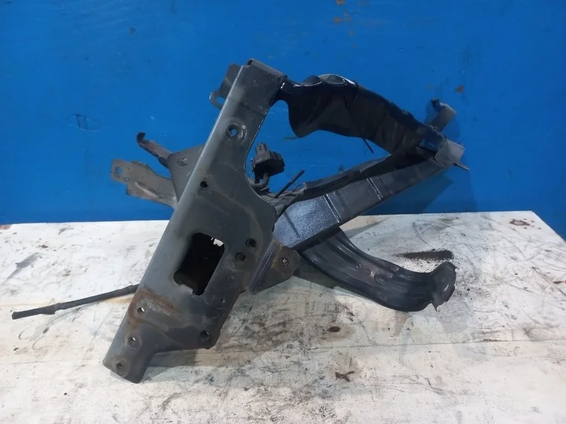 Лонжерон Nissan Teana J32 2008-2014