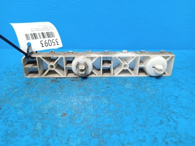 Кронштейн крыла Nissan Teana J32 2008-2014