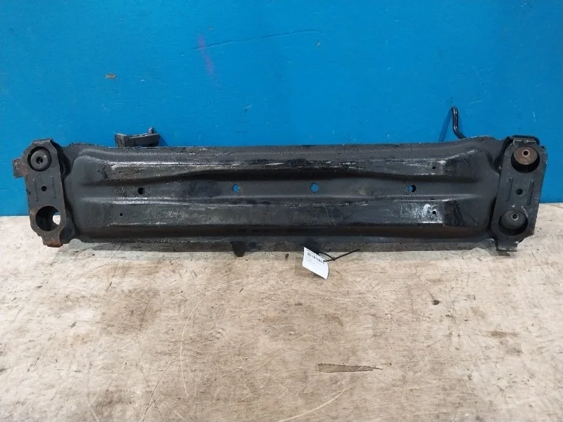 Балка Suzuki Grand Vitara 2 2005-2015