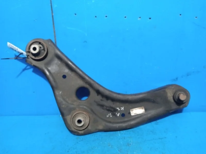 Рычаг подвески Nissan Qashqai J11 2014-2016