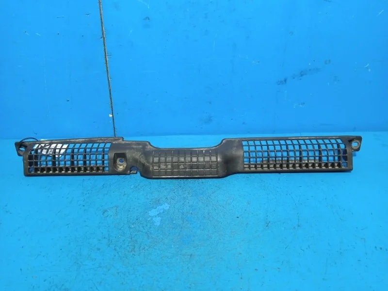 Дефлектор радиатора Nissan Teana J32 2008-2014