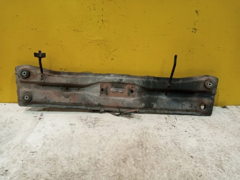 Балка Suzuki Grand Vitara 2 2005-2015